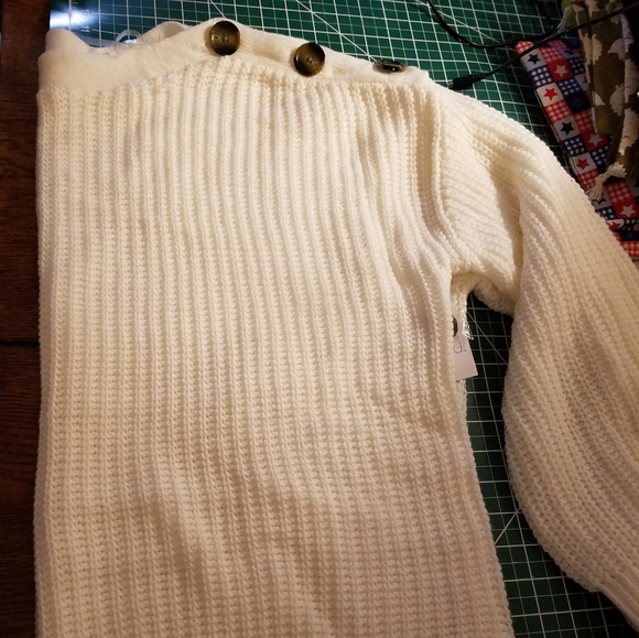 Time and Tru Sweaters - Time and Tru Boatneck Sweater Winter White XXXL